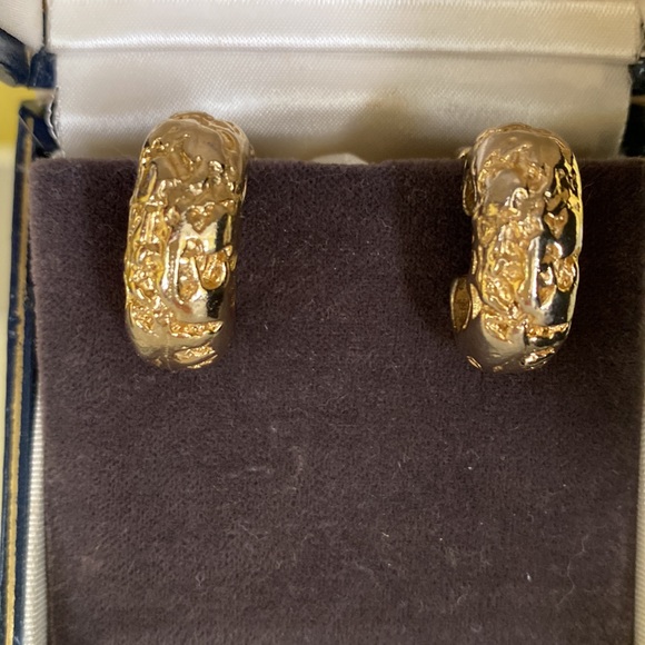 Textured Golden Nugget Patterned Wide Chunky ~1” Hoop Clip On Earrings Gold Tone - Picture 1 of 10